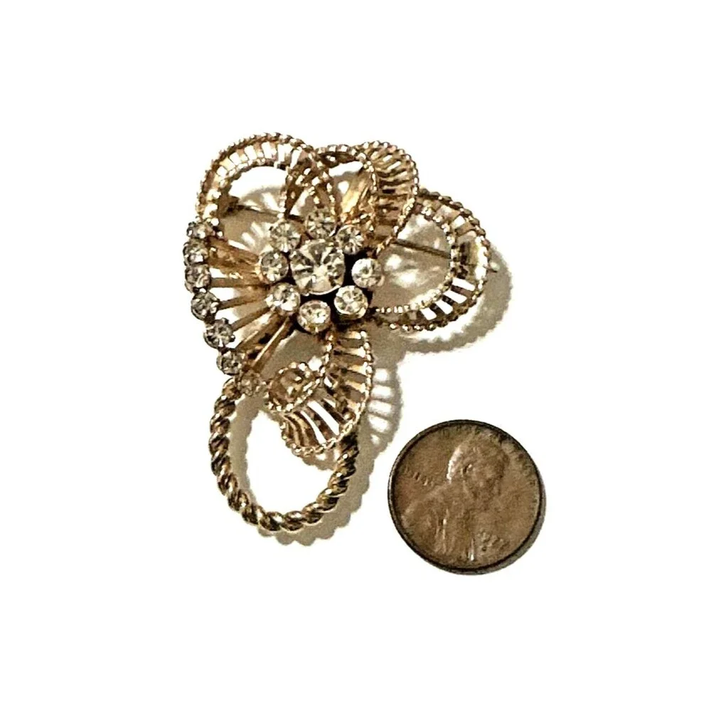 Vintage Gold Tone Ribbon Bow Brooch Crystal Rhinestone Filigree Pin 2